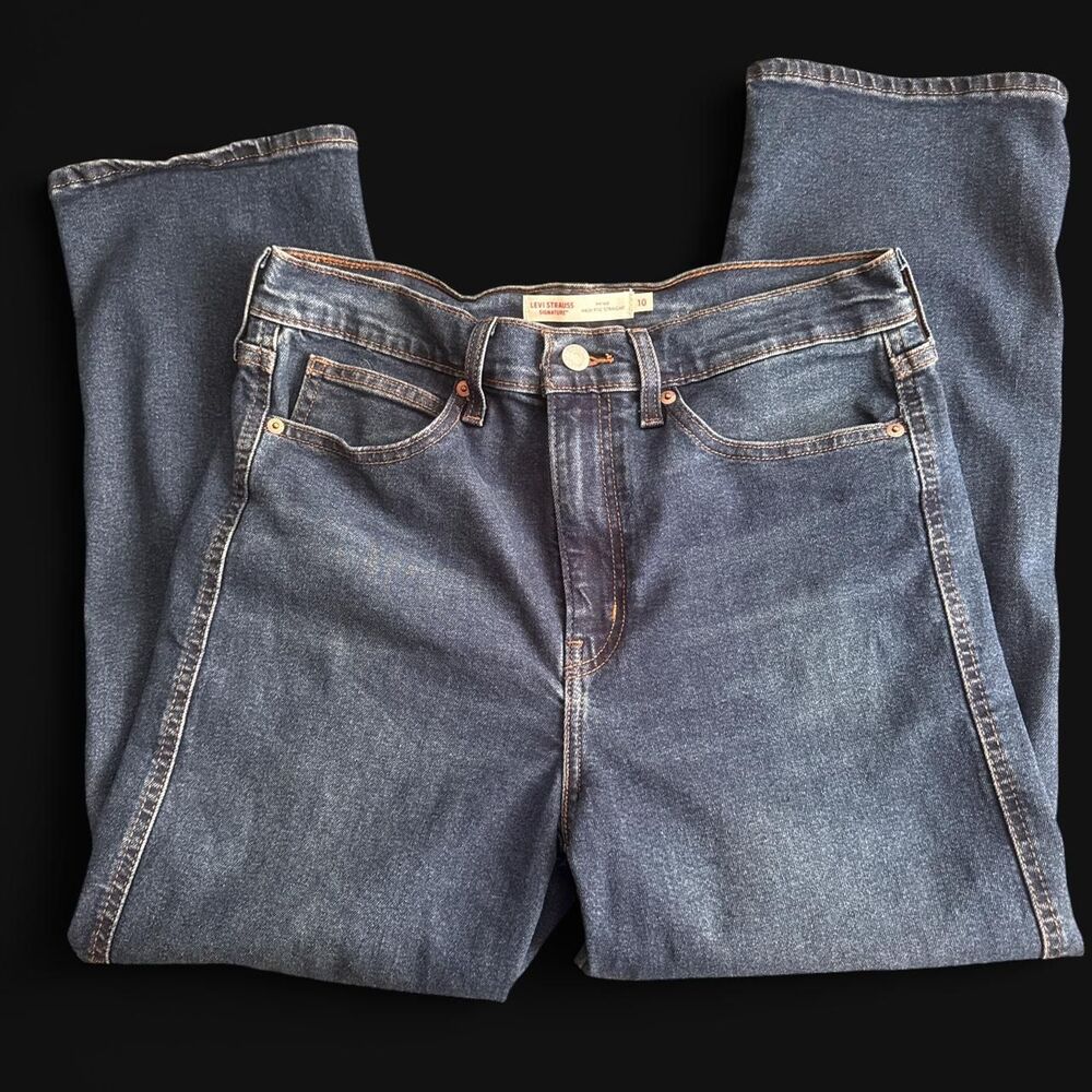 Levi-s Women's Navy and Blue Jeans